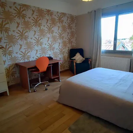 Charmant Chambre Bois Perpignan
